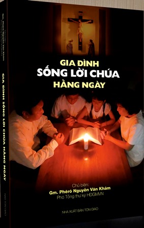 Gia-dinh-Song-Loi-Chua-hang-ngay